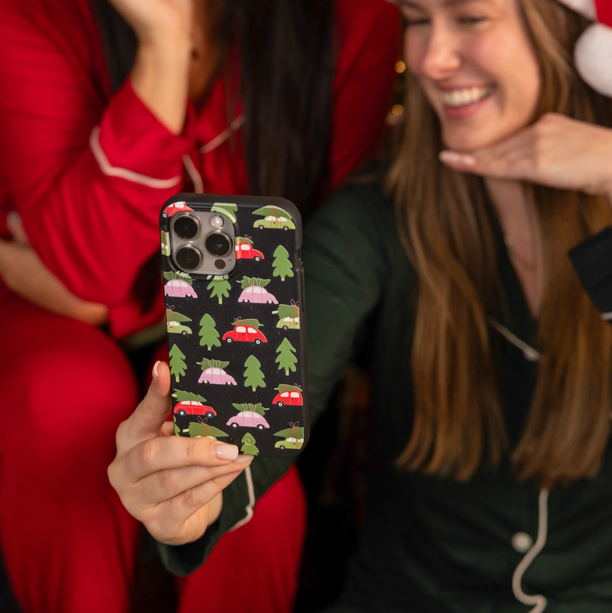 Black Holiday Caravan Google Pixel 9/9 Pro Case - Image 5