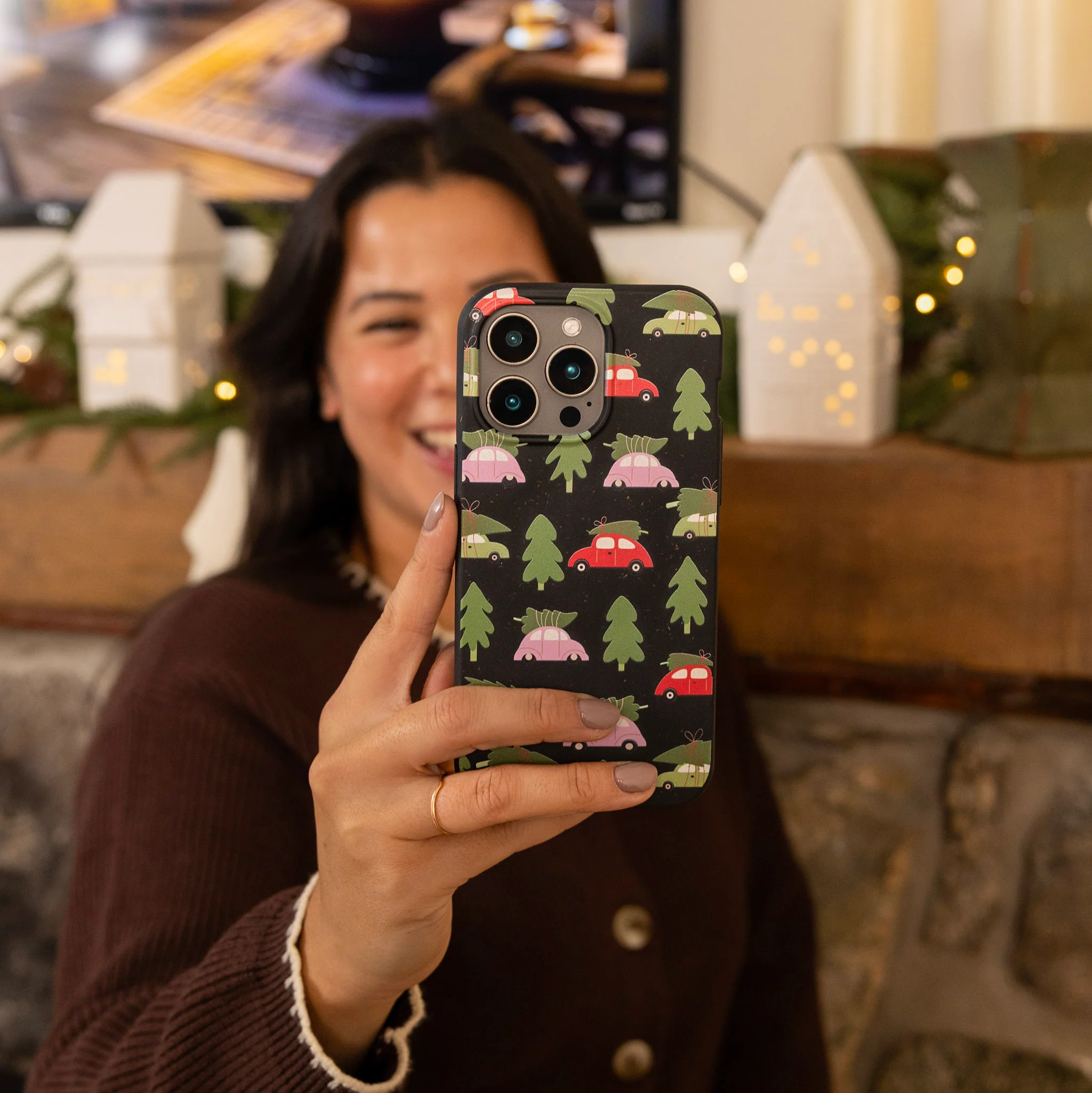 Black Holiday Caravan iPhone 17 Case - Image 2
