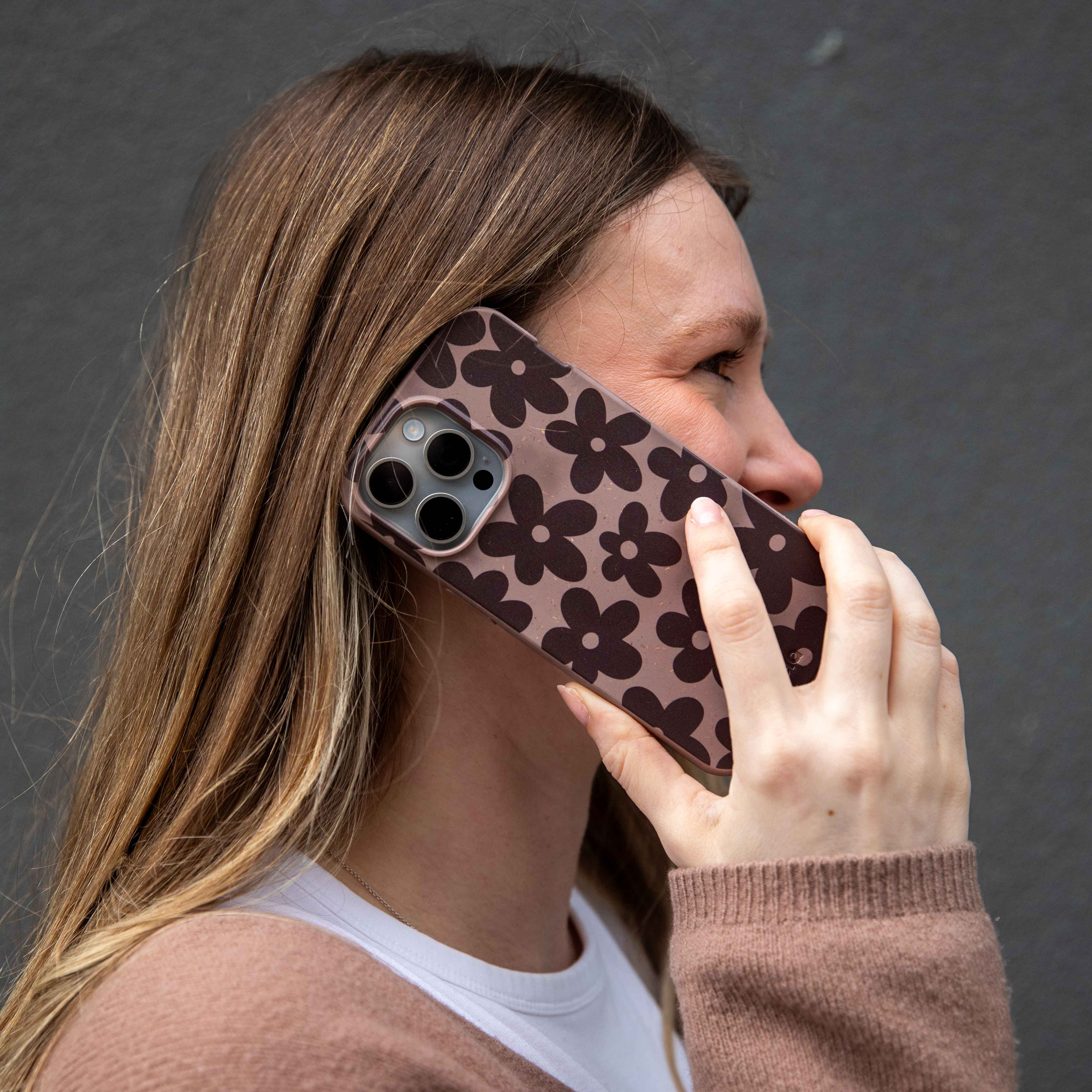 Chocolate Brown Earthy Blooms Google Pixel 8 Case - Image 2