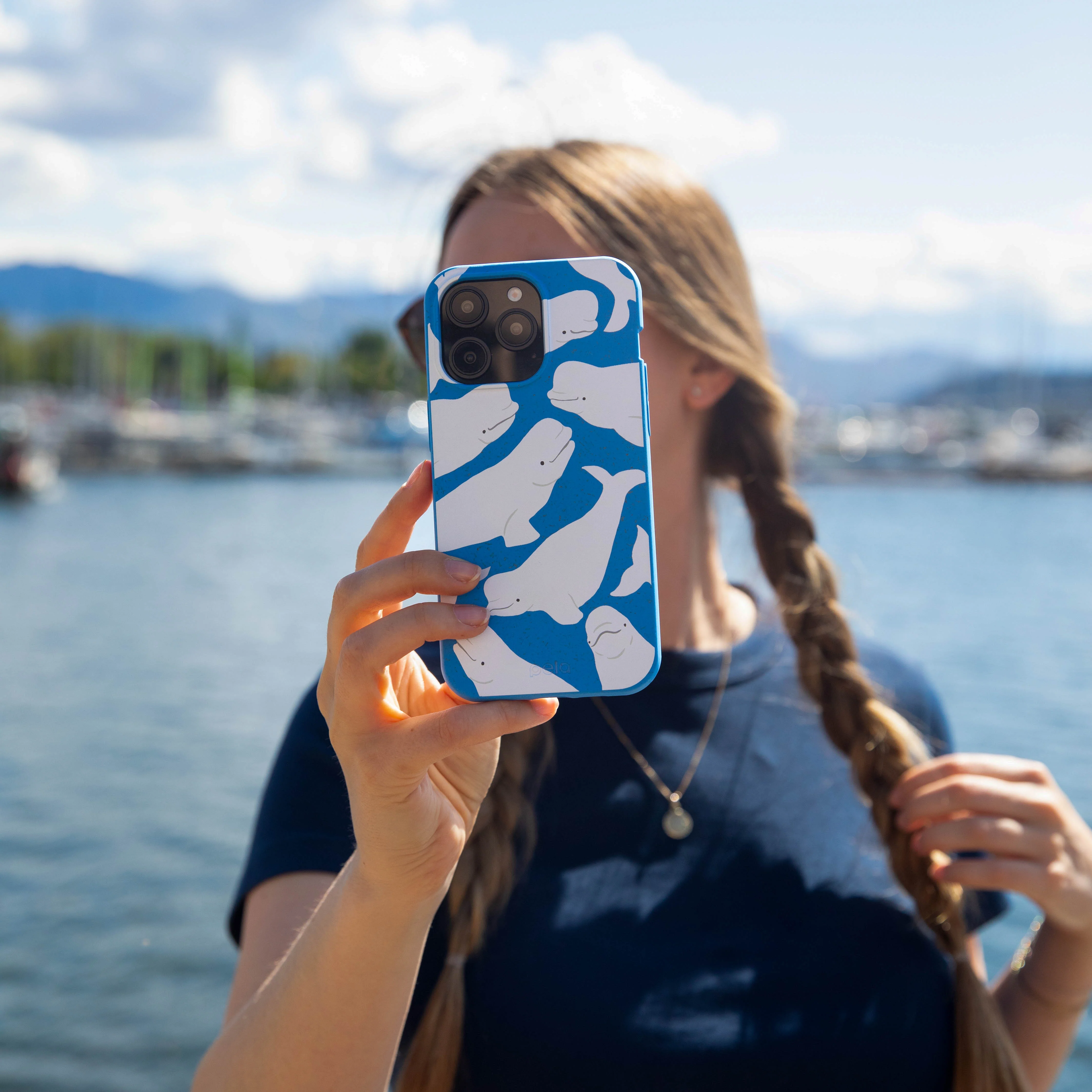 Electric Blue Belugas Samsung Galaxy S21 Case - Image 2