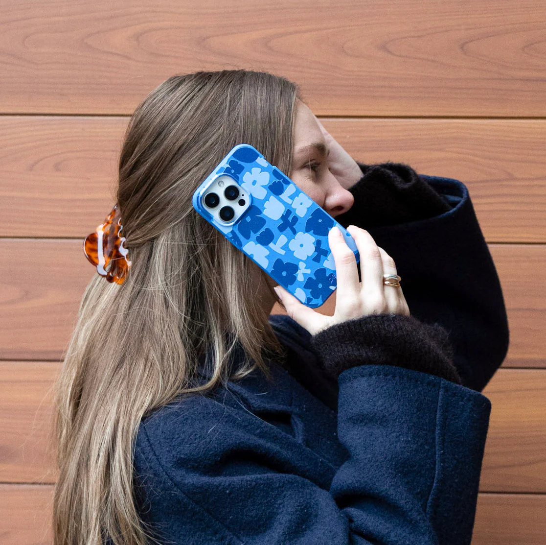 Electric Blue Daydream Blooms Samsung Galaxy S26 Ultra Case - Image 5