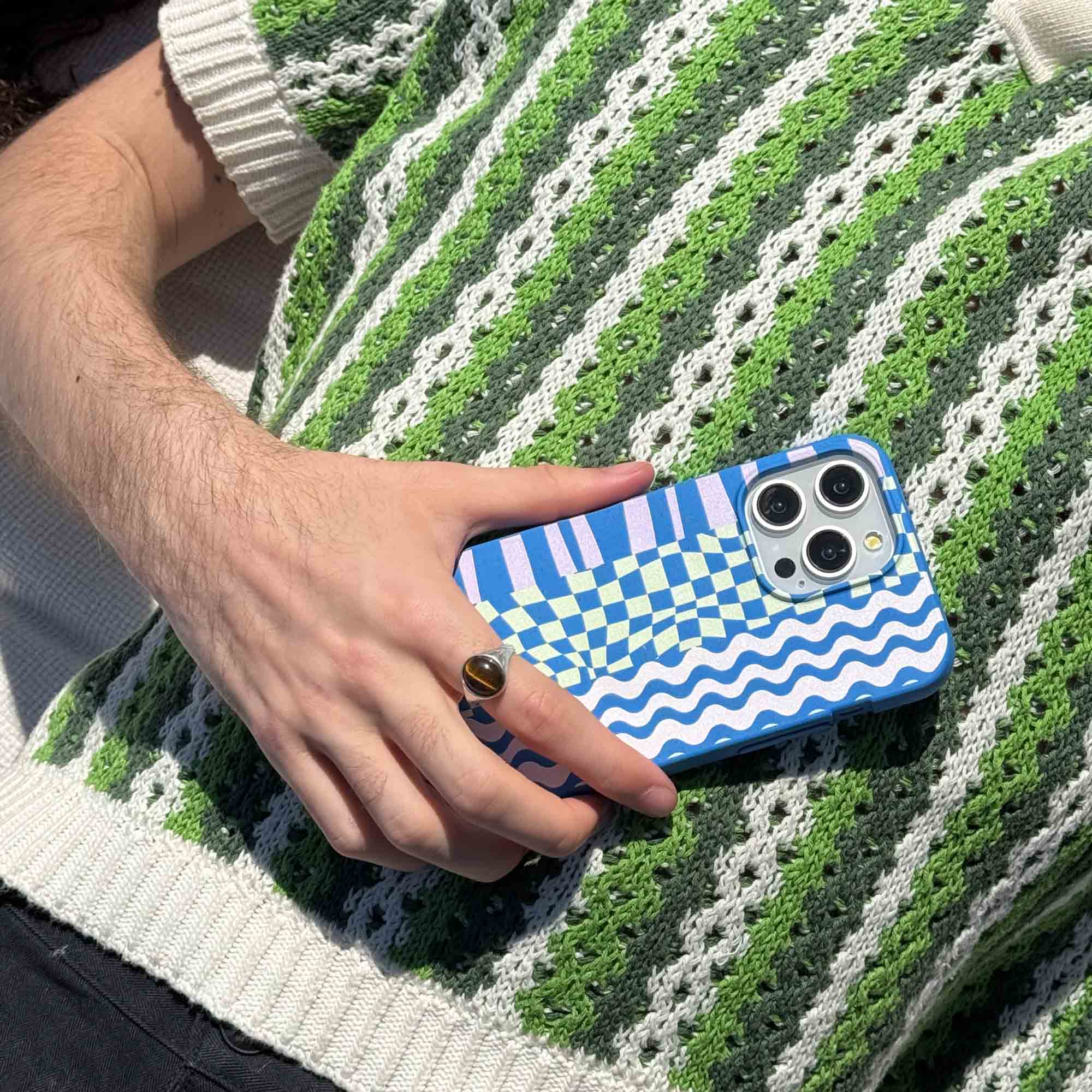 Electric Blue Mixed Up Google Pixel 9/9 Pro Case - Image 2