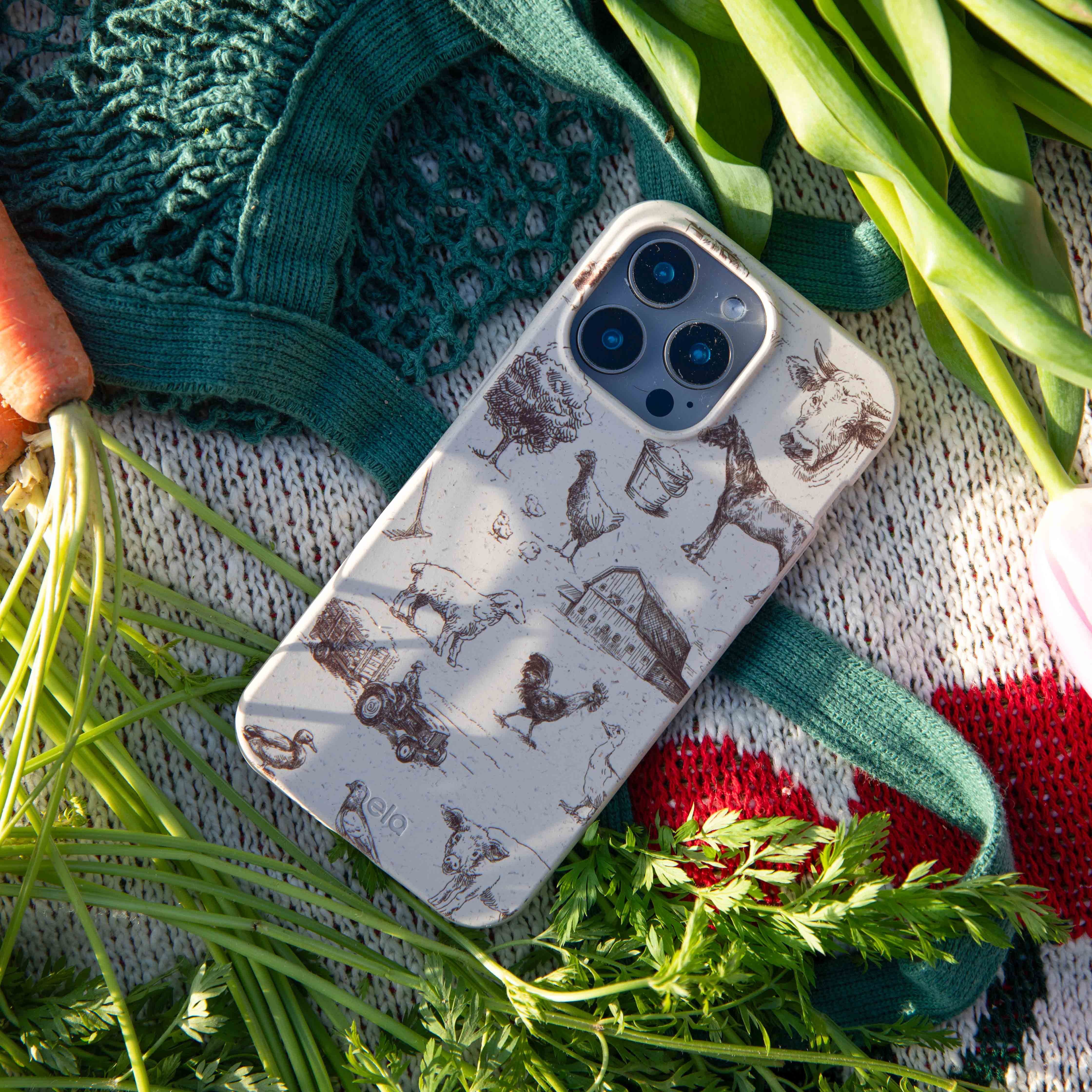 London Fog Barn and Field Samsung Galaxy S23+(Plus) Case - Image 2