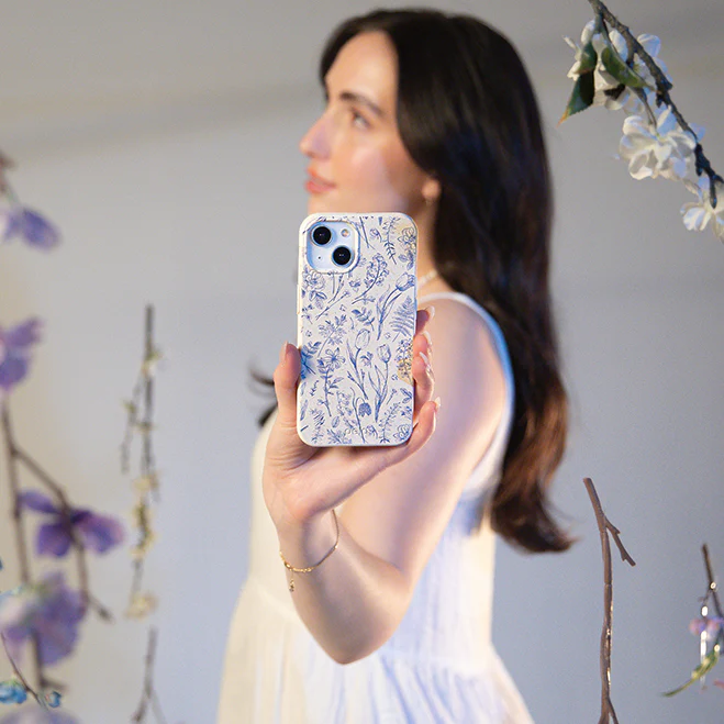 London Fog Indigo Bouquet Google Pixel 10 Pro XL Case - Image 5