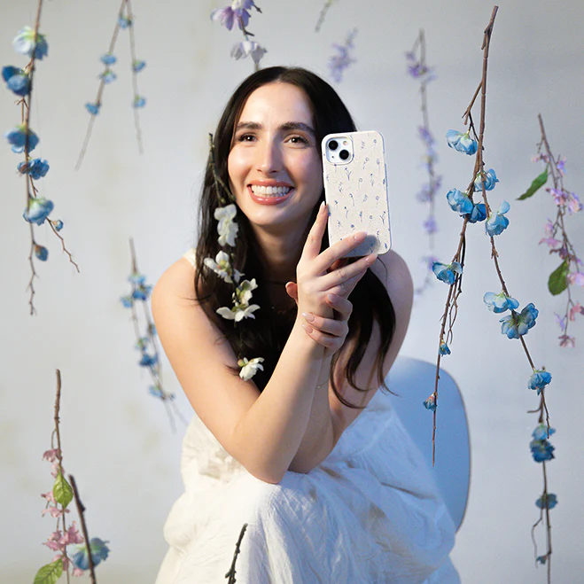 London Fog Petite Perennials Google Pixel 10/10 Pro Case - Image 5