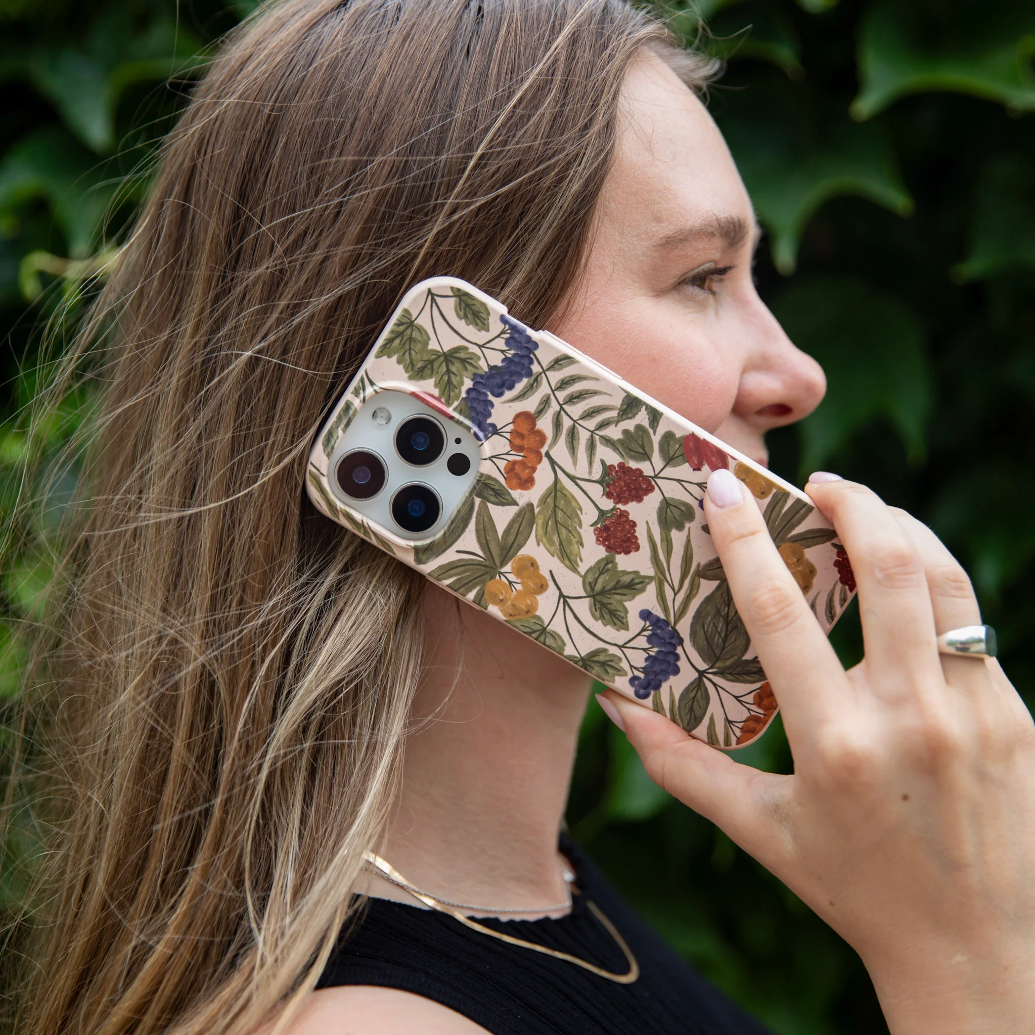 Seashell Fall Berries iPhone 12 Mini Case - Image 5