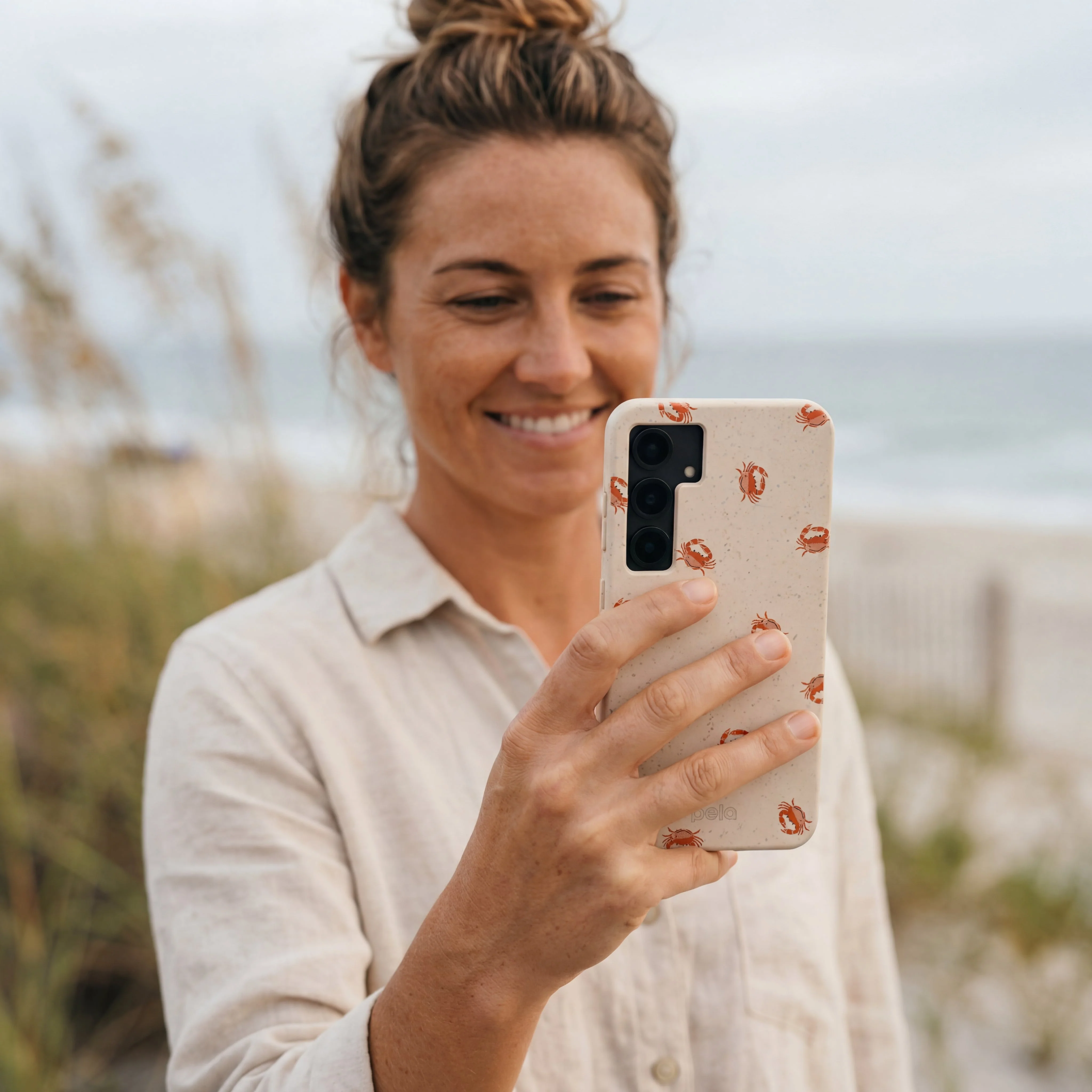 Seashell Lil Crabby Samsung Galaxy S25 Case - Image 2