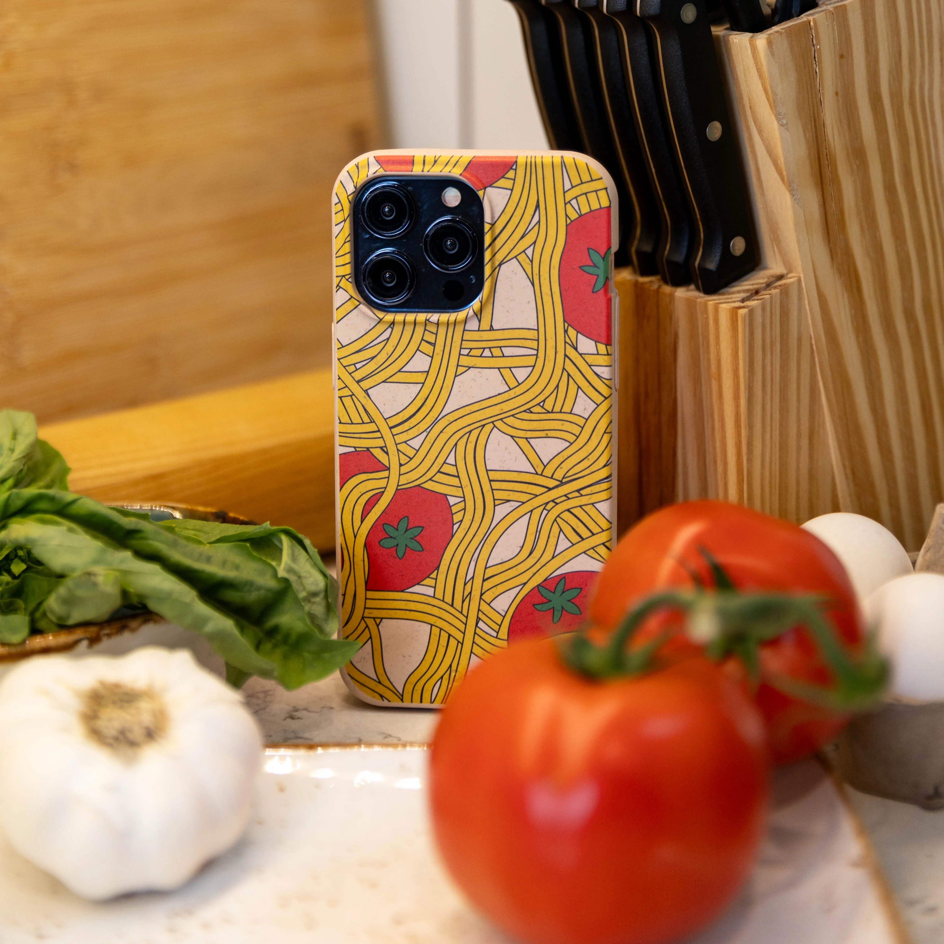 Seashell Spaghetti Splash iPhone 12/ iPhone 12 Pro Case - Image 2
