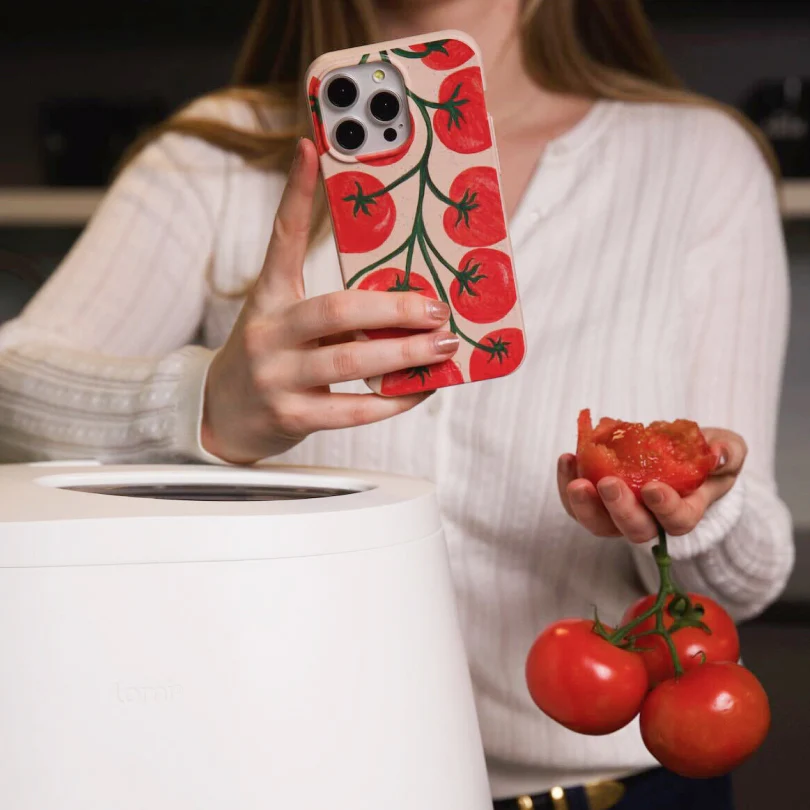 Seashell Tomato Tango Samsung Galaxy S23+(Plus) Case - Image 5